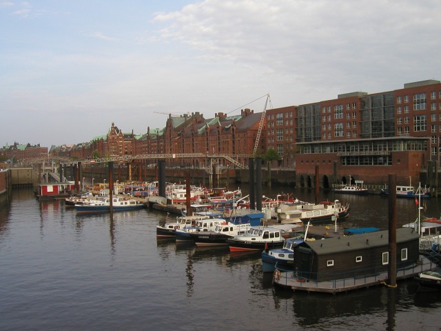 zp1010013.jpg