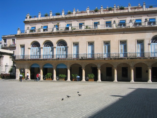 8FCUBA_Havana_11_2003_170.jpg