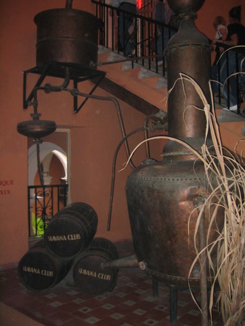91CUBA_Havana_11_2003_136.jpg