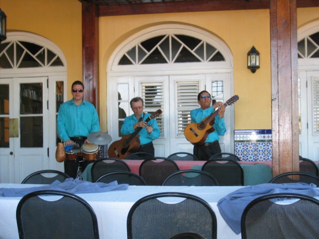 95CUBA_Havana_11_2003_184.jpg