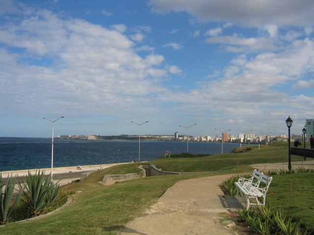 98CUBA_Havana_11_2003_200.jpg