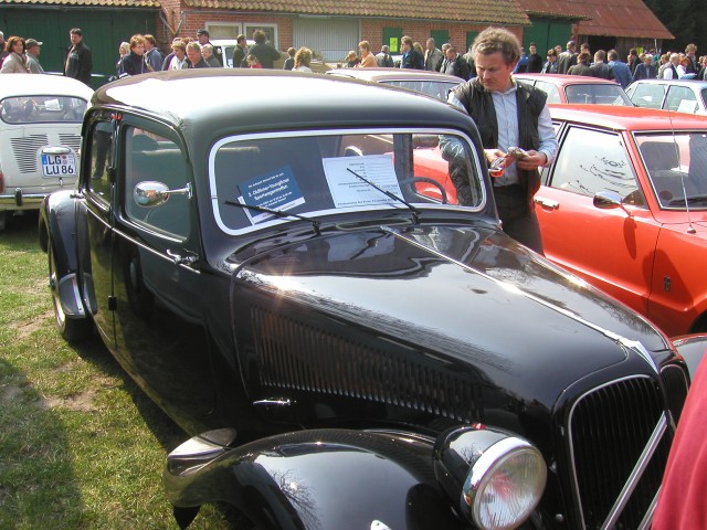 ap1010148.jpg